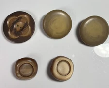Buttons 5 round brown tan and cocoa 2-hole shank  1 to  1 1/2 "  VTG