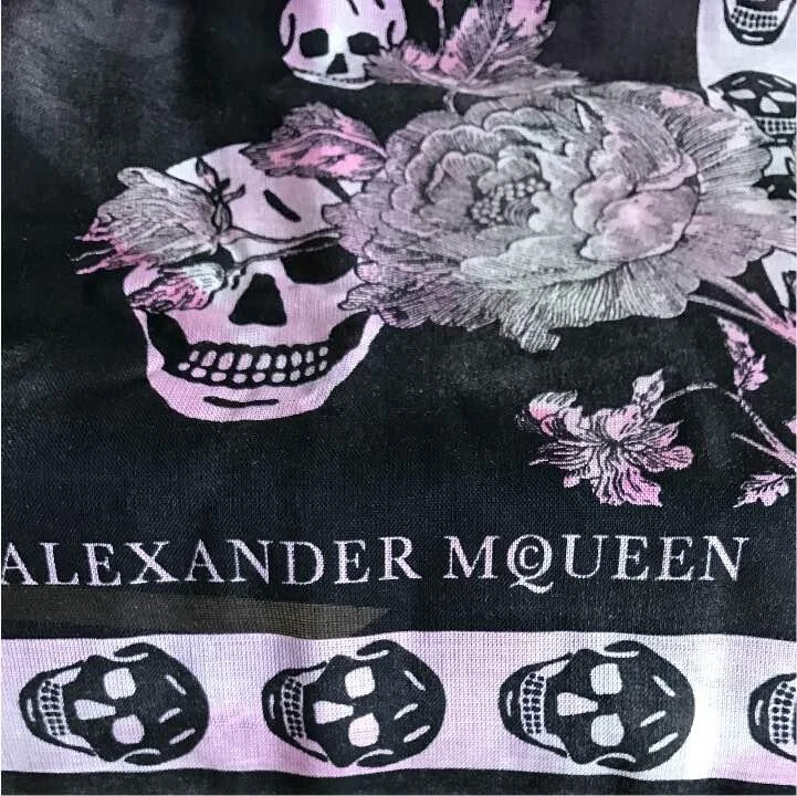 Alexander McQueen — Alexander McQueen Scarf Stole Muffler Black MultiColor skull flower Pattern