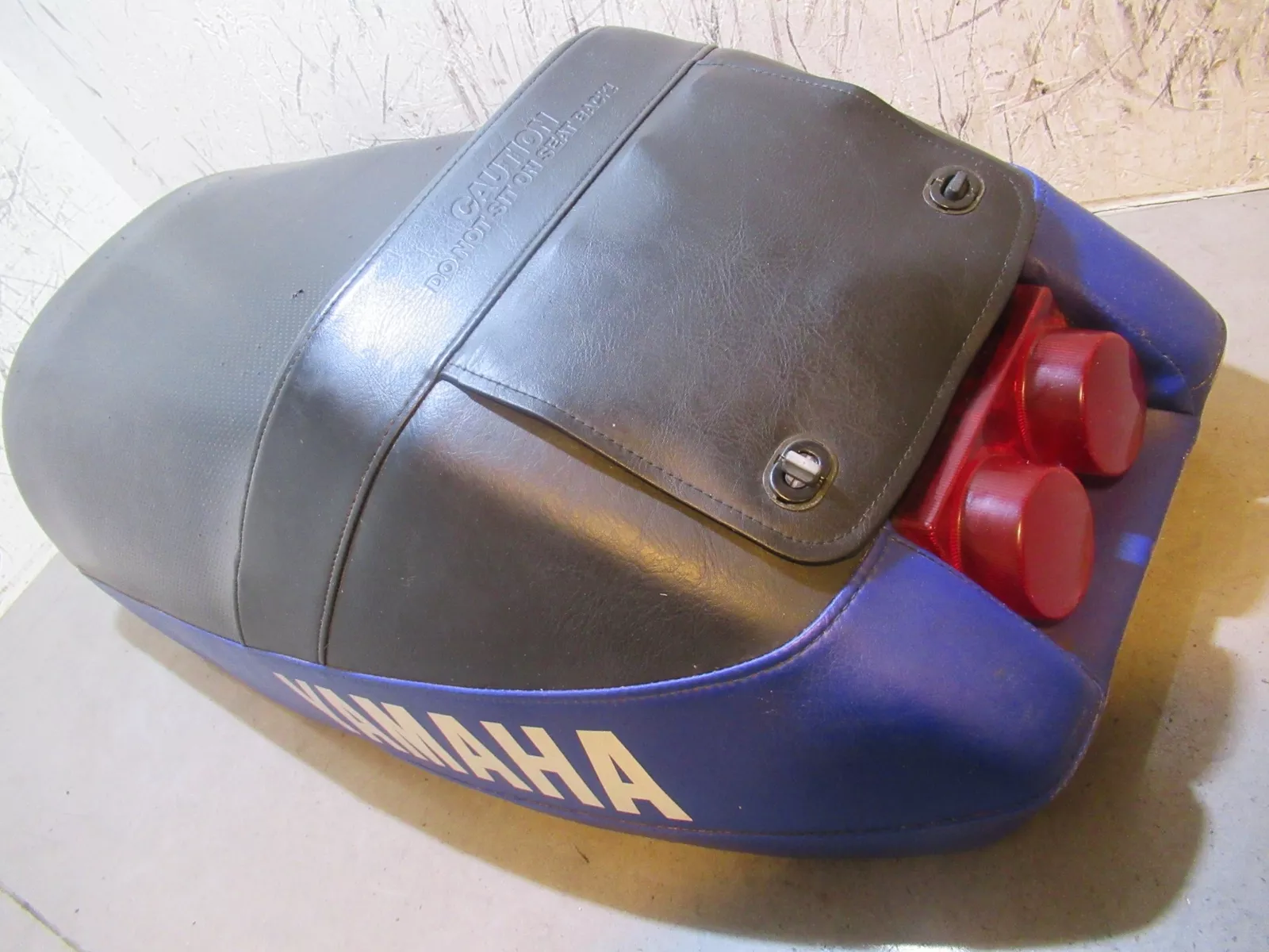 Yamaha Viper 700 Seat 2003 #8