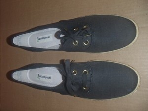 grasshopper shoes narrow width