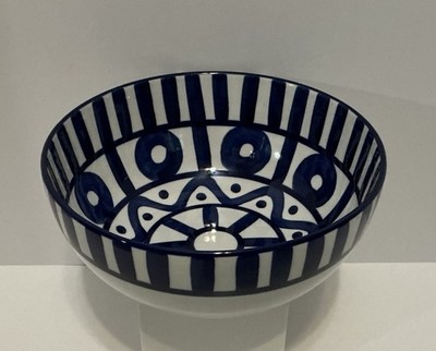 DANSK ARABESQUE BLUE & WHITE SERVING BOWL SALAD PASTA MINT CONDITION 10 1/2 