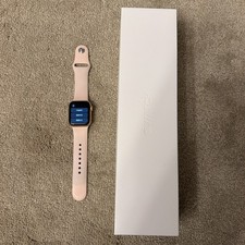 Apple Watch Series 5 (GPS, 40mm) Gold Aluminium Case + Pink Sand Sport Band