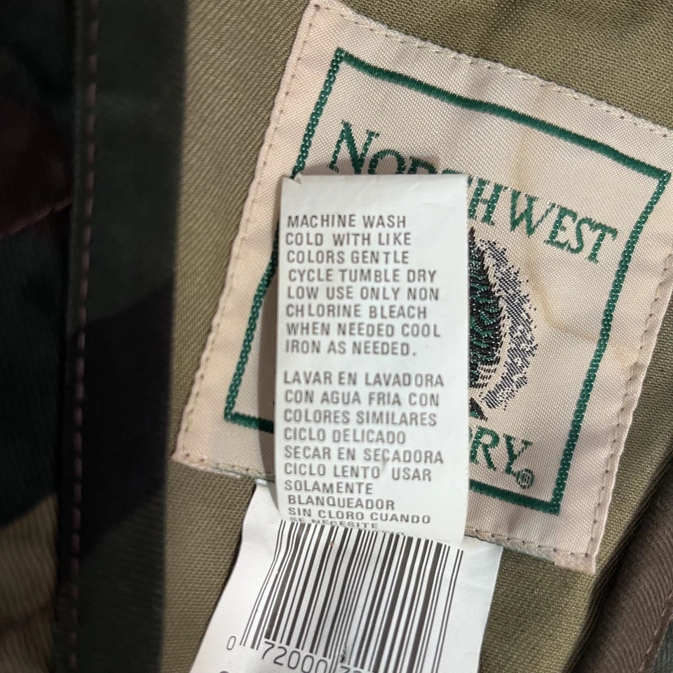 Northwest Territory Camouflage Hunting Vest Men's Size XL NWT - Image 4 of 4