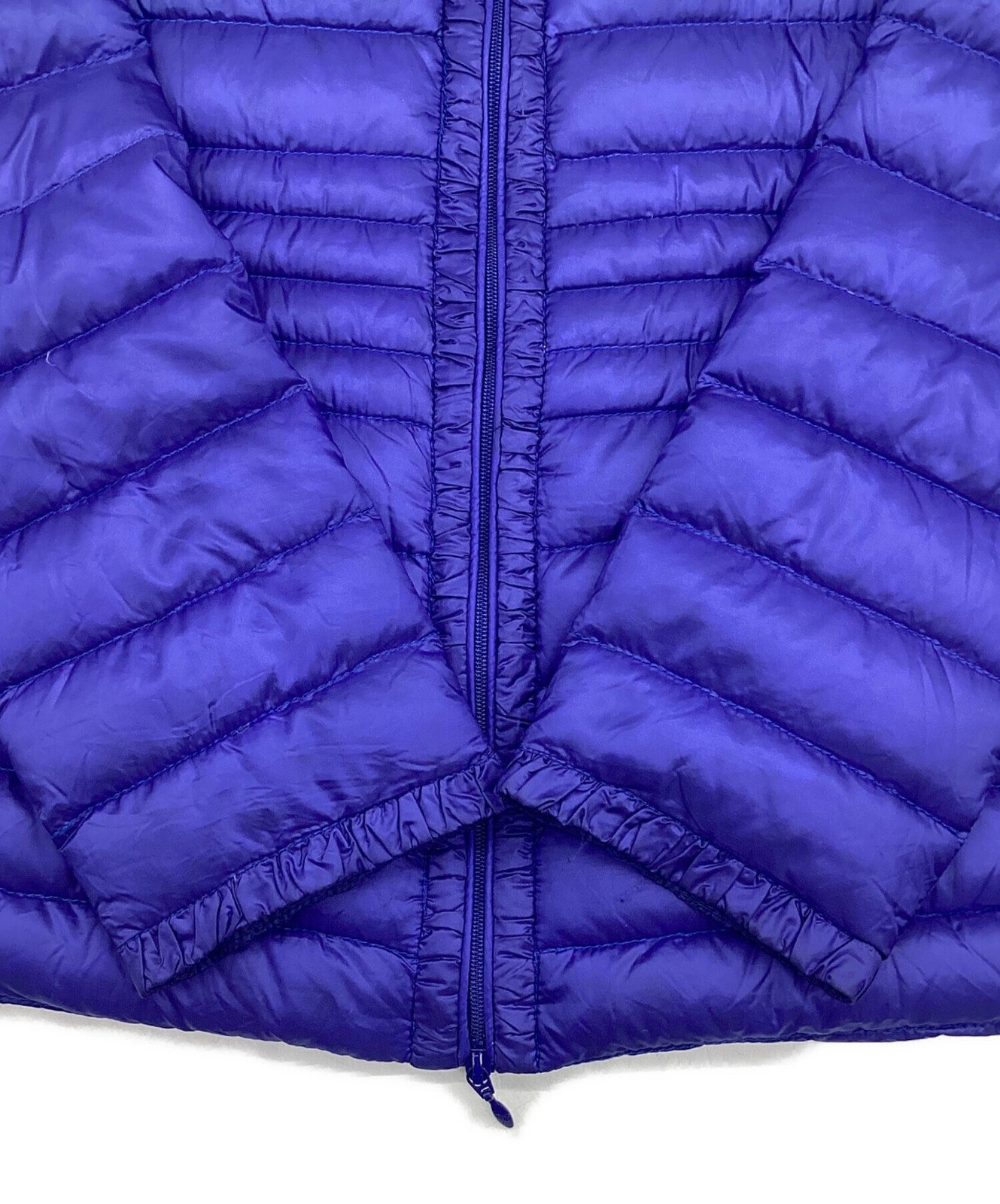 MONCLER/ Light Down Jacket Blue - image 4