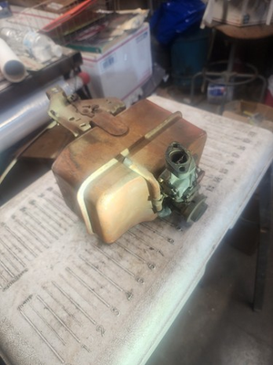 #ad Briggs And Stratton 5hp Horizontal Shaft Fuel Tank And Carburetor 3 Quart $91.95