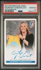 2011 Rittenhouse WNBA Courtney Vandersloot Rookie Autograph PSA 10