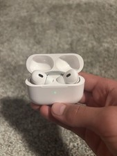 Apple AirPods Pro Wireless Earbuds Noise Cancellation Built-In Mic White Case