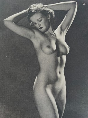 Auffälliger Akt Studienteller 69 erschienen 1954 von John Everard 1898-1966