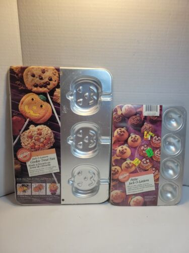 NEW 1995 WILTON Jack O’ Lantern Pumpkin Cookie Cereal Treat Cake Pop BAKING x2 - Picture 1 of 8