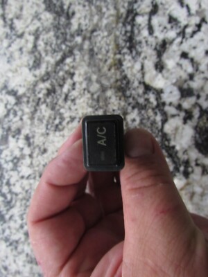 1989-2000 Toyota RAV4 4RUNNER Tacoma AC A/C Switch OEM Switch Button USED