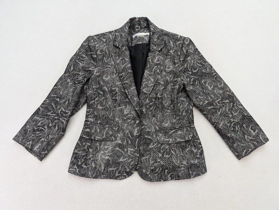 Peter Nygard Women's Blazer Suit Jacket Size 4 Gray Silver 3/4 Sleeve One-Button - Image 2 of 4