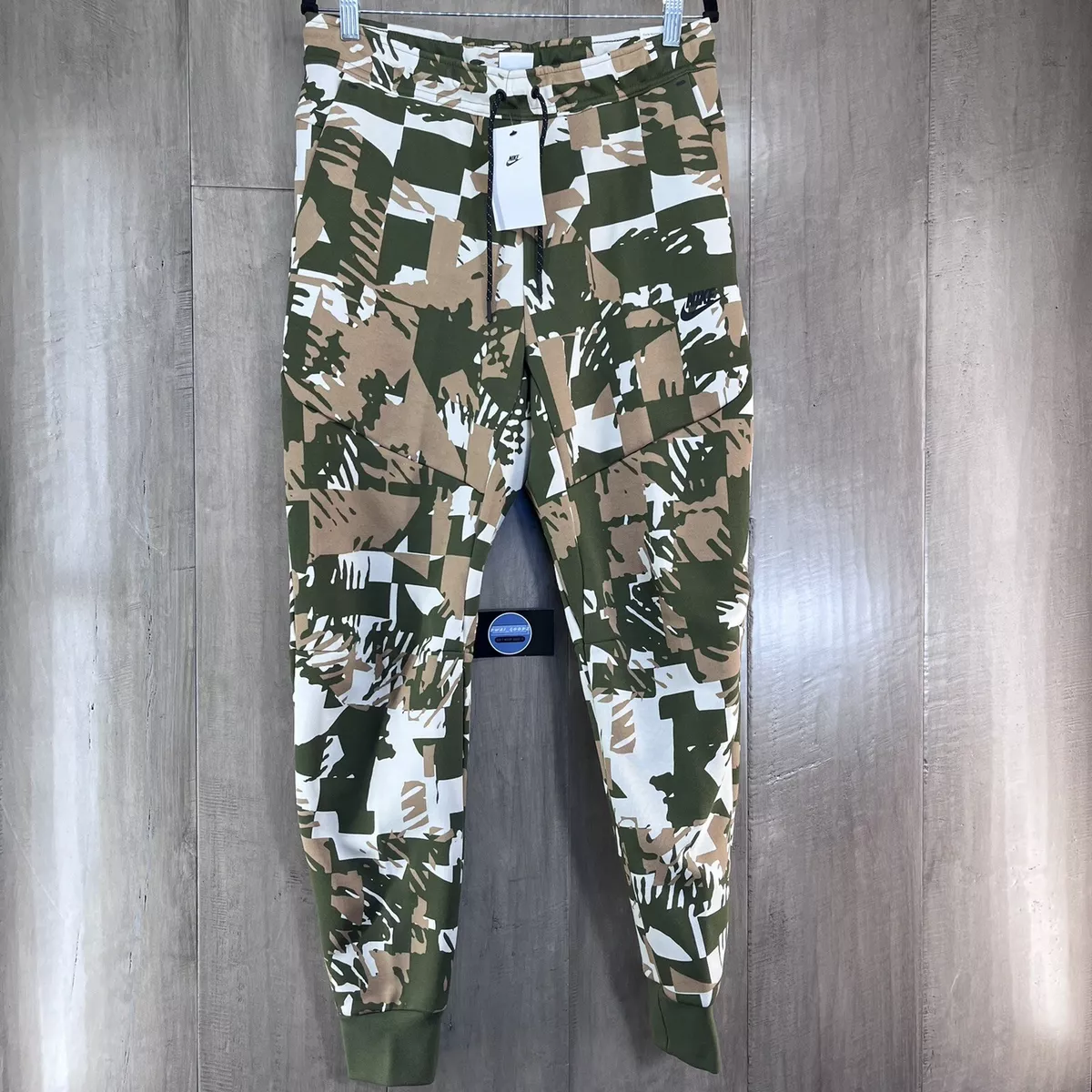 Nike NSW Camo Leggings Camouflage Activewear High Rise Green Size Medium