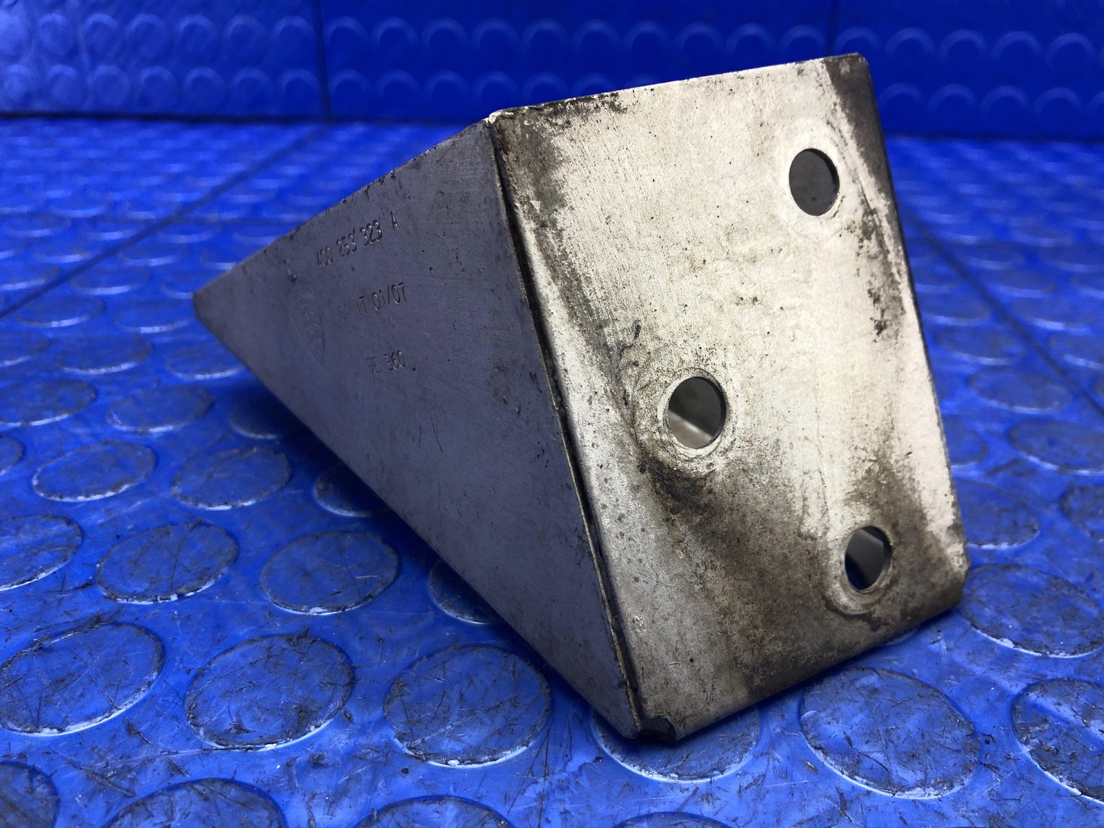 2004-2014 LAMBORGHINI GALLARDO REAR LEFT SIDE MUFFLER EXHAUST BRACKET 400253323