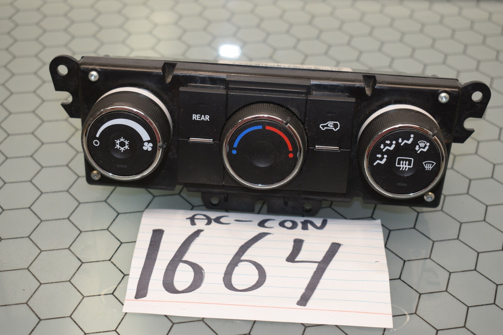 13 14 15 16 GMC Acadia AC and Heater Control Used Stock #1664-AC