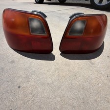 1993-1997 Honda Del Sol Taillights Oem Complete Tail Lights S Si Vtec Stanley 1993-1997 Honda Del Sol Taillights Oem Complete Tail Lights S Si Vtec Stanley