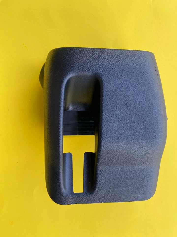 2016-2023 TOYOTA TACOMA STEERING COLUMN TRIM UPPER & LOWER COVER OEM 45286-04130 - Image 3 of 4