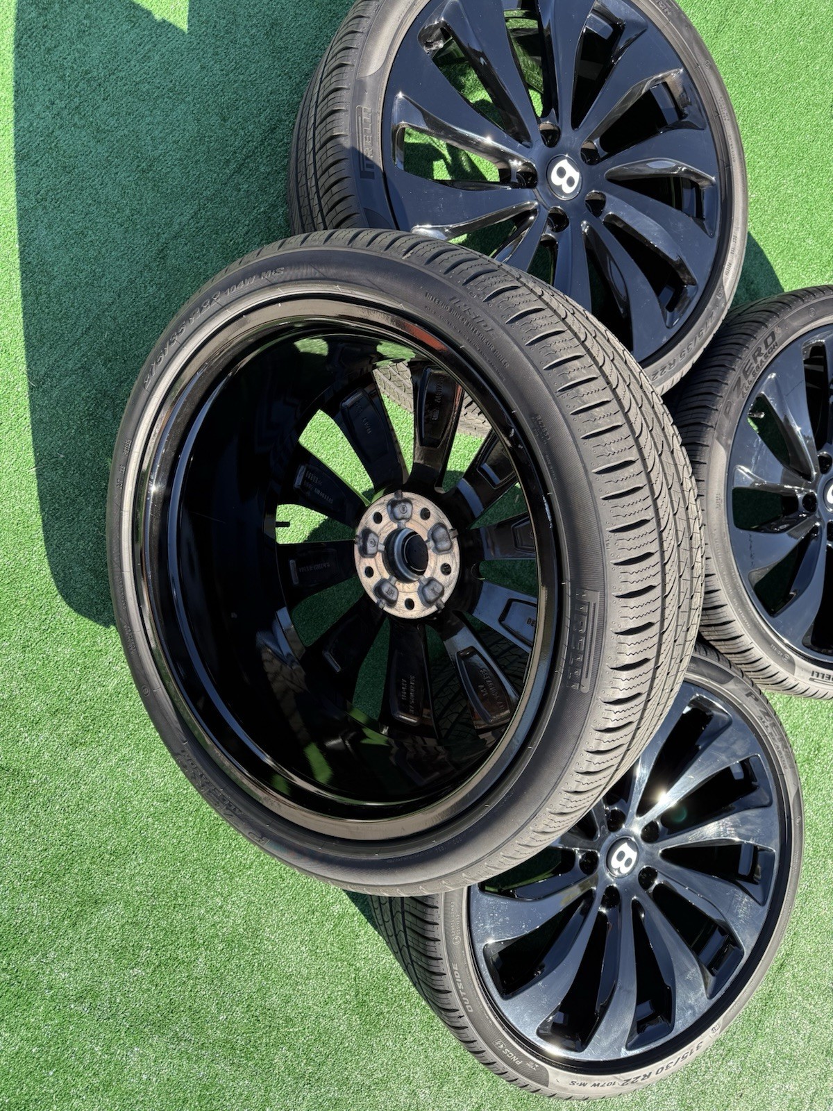22" OEM Bentley Continental GTC wheel & Tire package 2020&UP 22x9/22x10.5