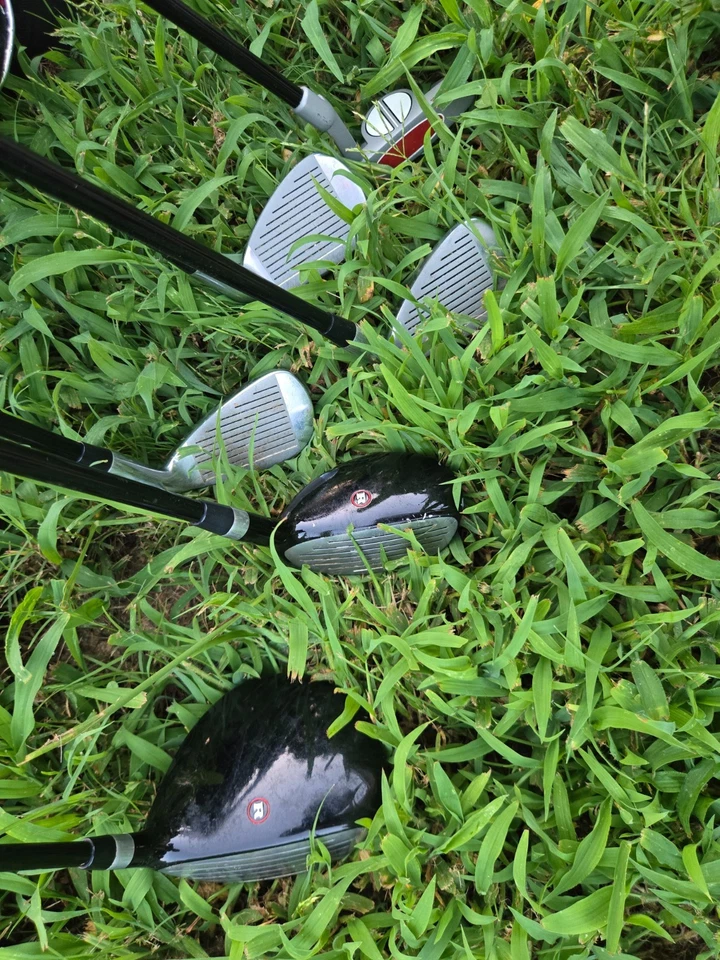 RAM Axial Junior 6 Piece TI-MATRIX Red Jr Golf Set Left Hand W/ Bag Age 7-9 - Image 4 of 4