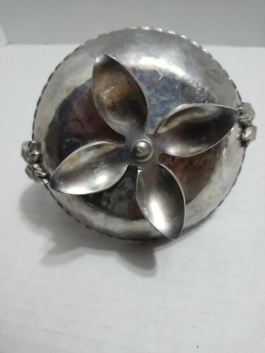 Wrought Hammered Aluminum Coasters And Basket Rodney Kent Hand Basket Dogwood - Picture 8 of 20