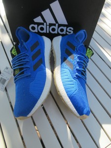 adidas boost size 9
