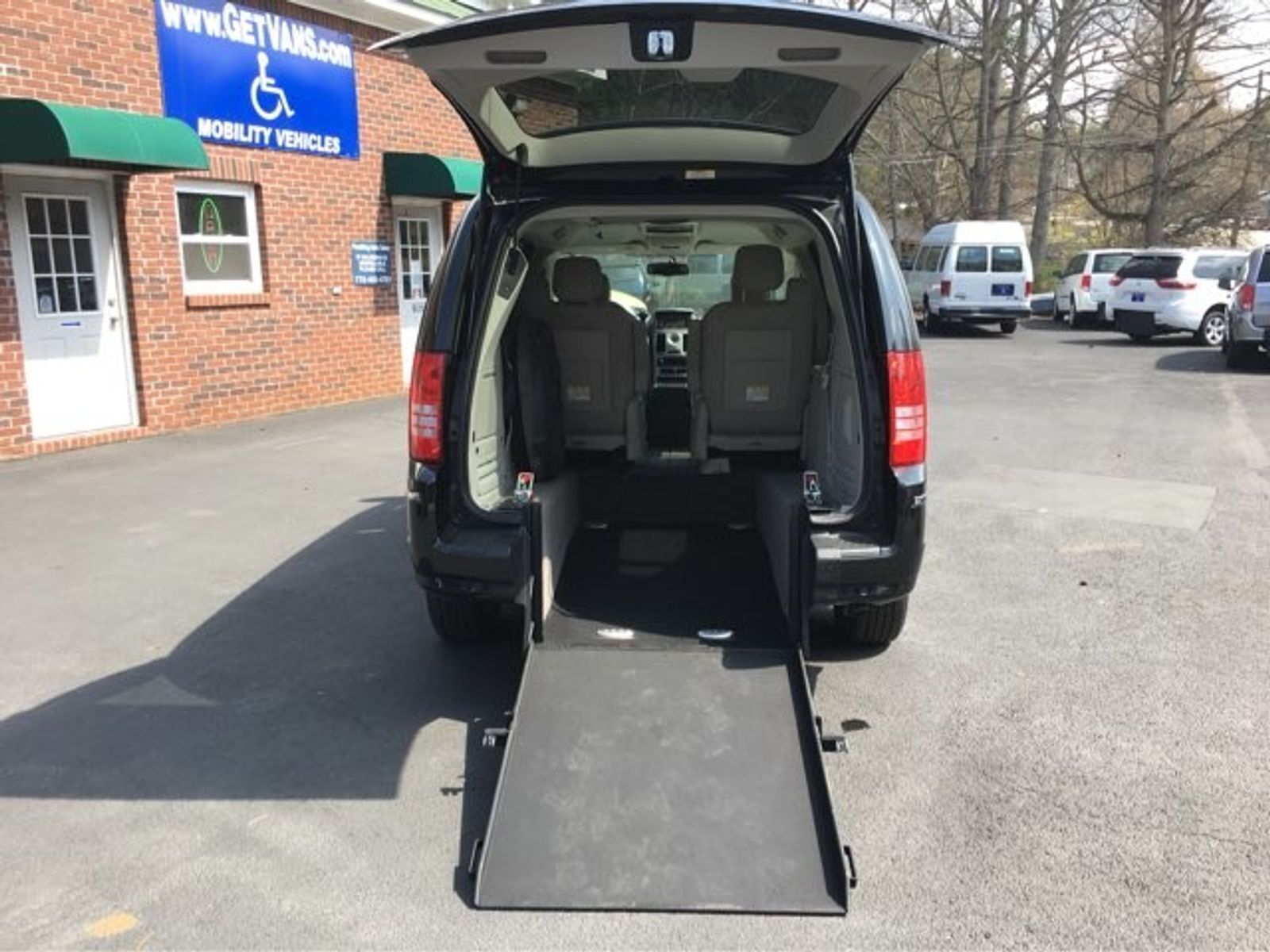 2015 Chrysler Town & Country handicap wheelchair MANY VANS CHOOSE FROM CALL US eBay