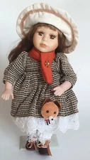 Porcelain Doll (250) 10"(26cm) Vintage, Cute & Small