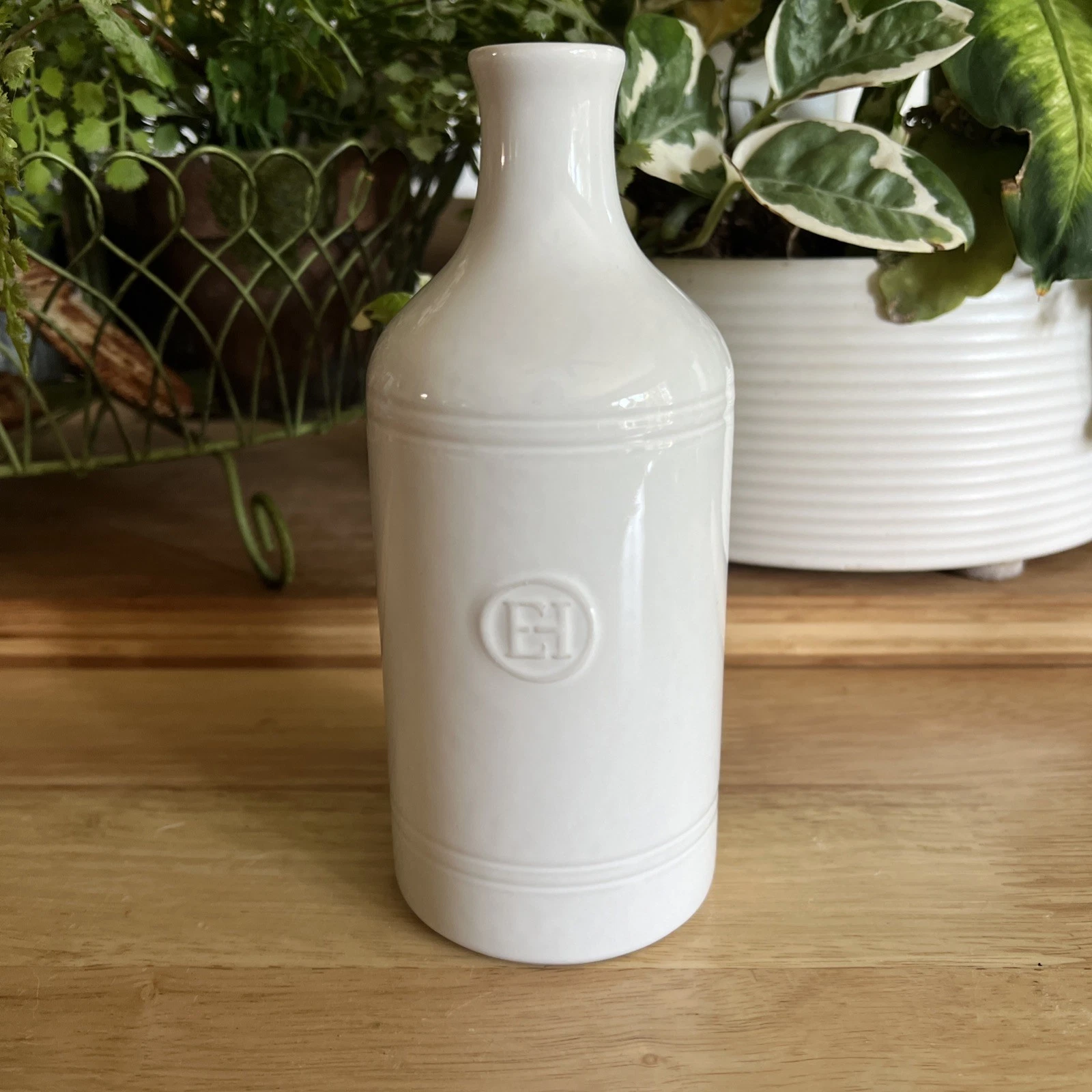 Emile Henry Made in France Oil Cruet / Oil Dispenser Flour WHITE