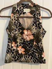  6026. Cache Women's Tropical/Leopard Print Cropped Sleeveless Lined Top. Size 2