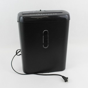 Woolsche Black 8 Sheet Light Duty Crosscut Paper Shredder Model SD108P (Works)