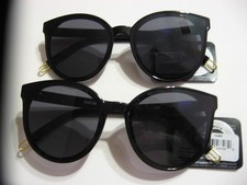 2X Foster Grant Sunglasses Black Fames New w/ Tags 100 UVA UVB Protect
