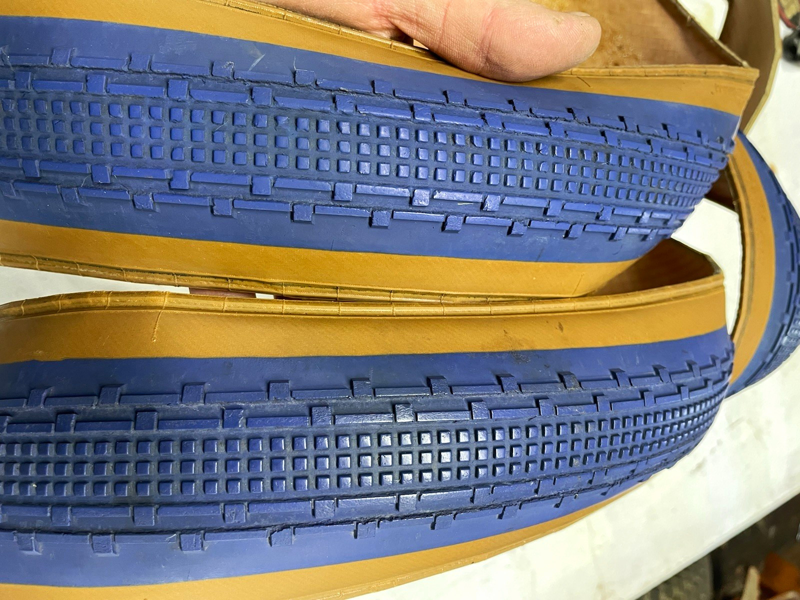 Panaracer GravelKing SK 700x38C Clincher Knobby Tread Blue/Tan Tires Pair