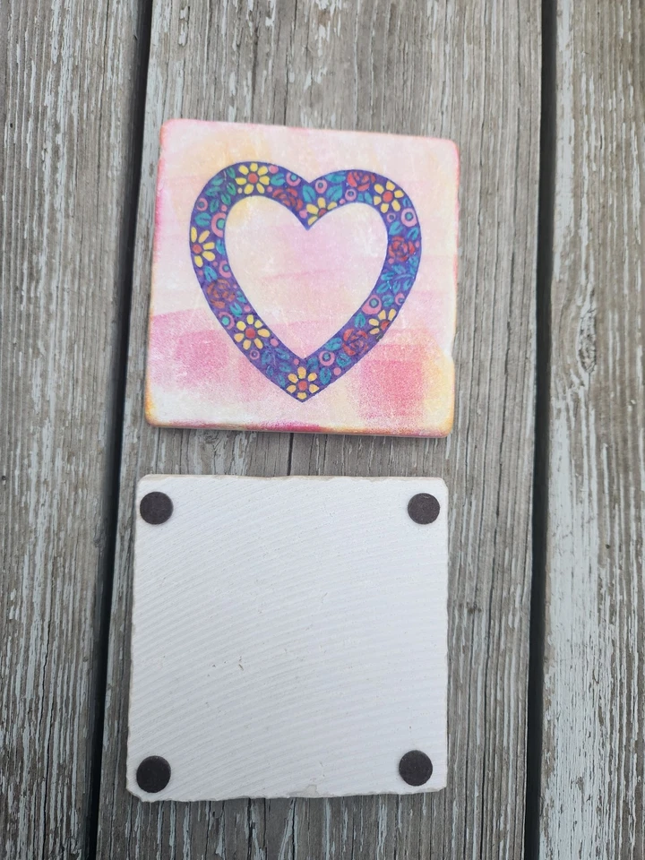 Juego de 8 posavasos de corazón de cerámica hechos a mano para decoración de regalo de azulejos florales Foto 4 de 4