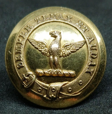 Unbekannter Family Livery Knopf 28 mm von Oakshette. Siehe Beschreibung 