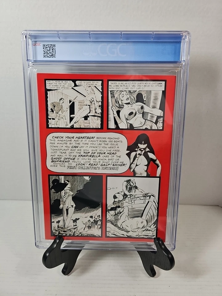 Vampirella #1 (Commemorative Foil Editions) 2001. Lmt To 100. Cgc 8.5 Lot 958 - Image 2 of 4