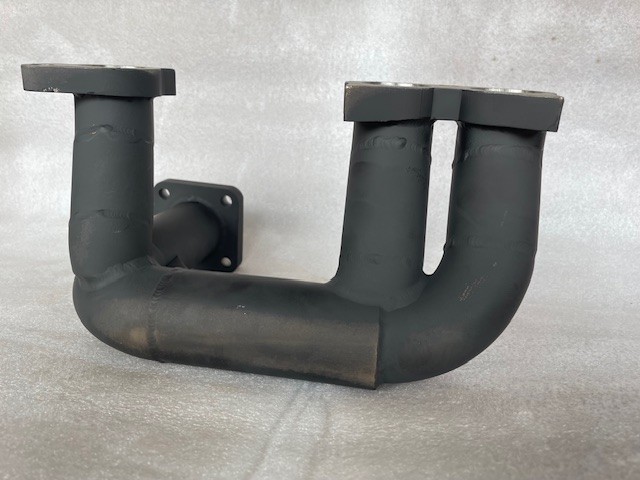 1058071c1 Exhaust Manifold IH International 274 & 284 with