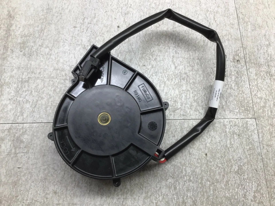 Soplador trasero asiento trasero Lincoln Continental Navigator OEM JL7Z-18D507-A Foto 3 de 4