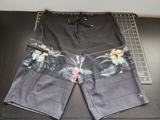 O'NEILL board shorts swim trunk black striped floral hibiscus sz 32 CHECK PICS