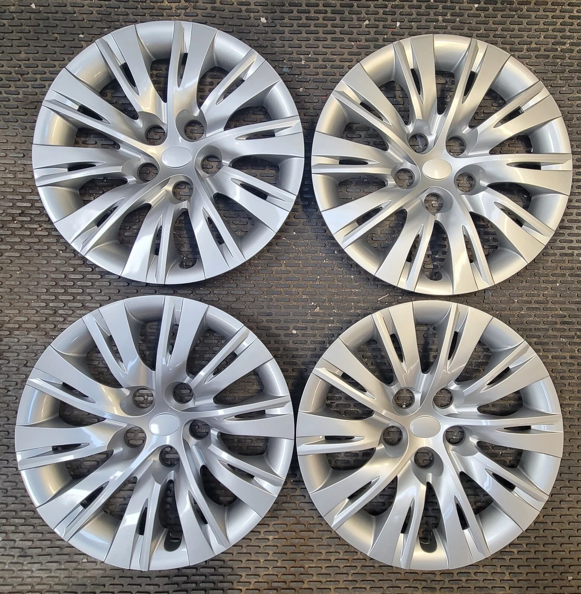 2013 toyota clearance camry hubcaps