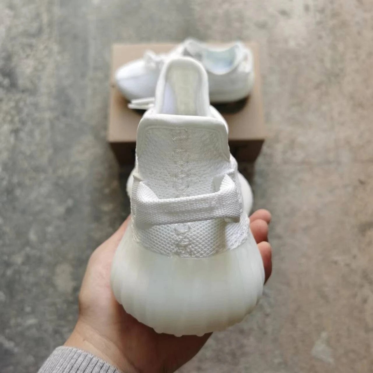 Adidas Yeezy Boost 350 V2 Cream White CP9366 Top Sneaker Brand new Men  Sneakers | eBay