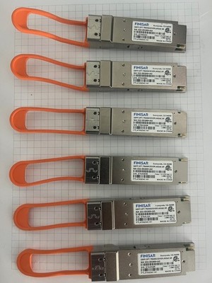 Finisar Netapp 332-00389+AO 40Gbps QSFP OPT Transceiver Module SR