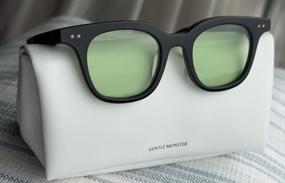 new Gentle Monster South Side Black Col 01 Frame + Green Zeiss
