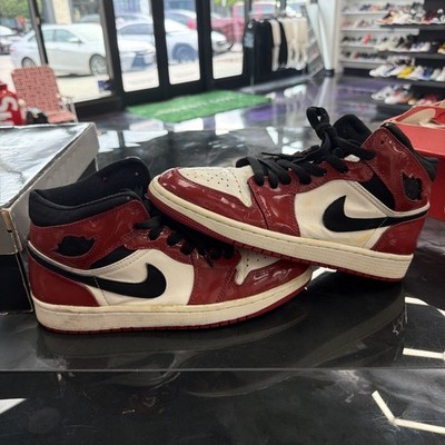 Size 8.5 - Air Jordan 1 Retro Patent 2003 Chicago no box  136085-106 OG BOX used