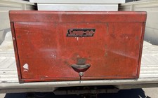 Vintage Snap-on 6 Drawer Tool Box With Keylocks Red Colored Vintage Snap-on 6 Drawer Tool Box With Keylocks Red Colored