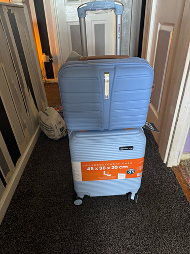 Bordlite Hard Shell Small Cabin Suitcase Blue 4-Wheel Spinner Telescopic