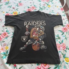 Vintage 1996 Oakland Raiders Looney Tunes T-Shirt VK15806