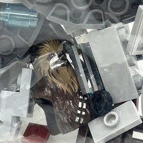 LEGO STAR WARS Unopened Pack With CHEWBACCA MINIFIGURE WOOKIE Millinum Falcon???