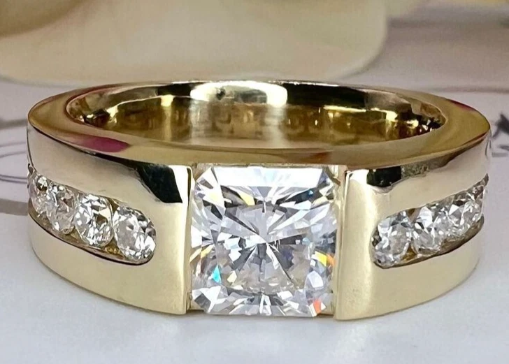 4CT Princess Cut VVS1/D Moissanaite Engagement BAND Ring 14K Yellow Gold Plated - Image 3 of 4