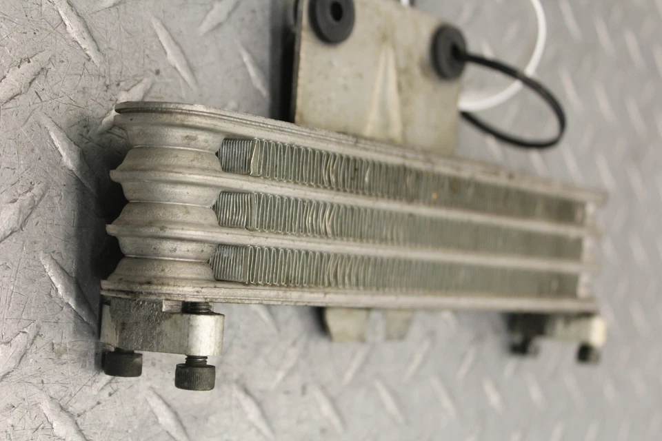 Suzuki GS500F 2004 enfriador de aceite de motor Foto 4 de 4