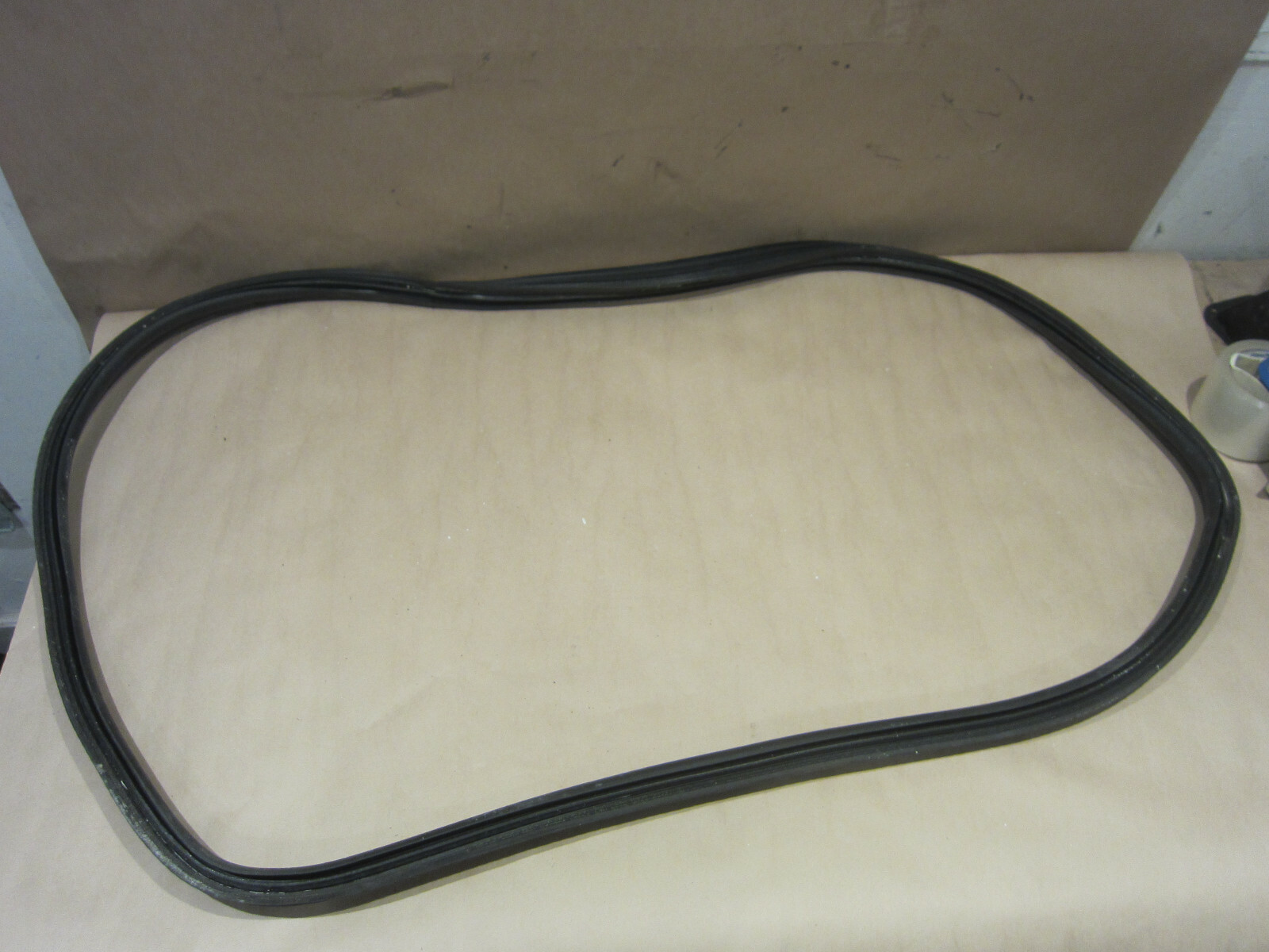 Maserati Quattroporte - Rear Trunk Lid Gasket /Rubber - P/N 66517200