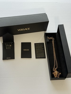 VERSACE- MEDUSA -PENDANT NECKLACE NEW with Tag ,Certificate and Original Package